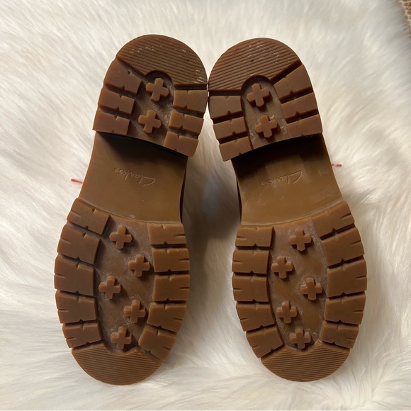 Clarks Orianna Hiker Boots Brown Leather Fur Trim Women’s size 7 - Picture 6 of 11